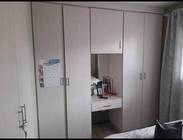 3 BEDROOM APARTMENT FOR SALE IN RAVENSWOOD